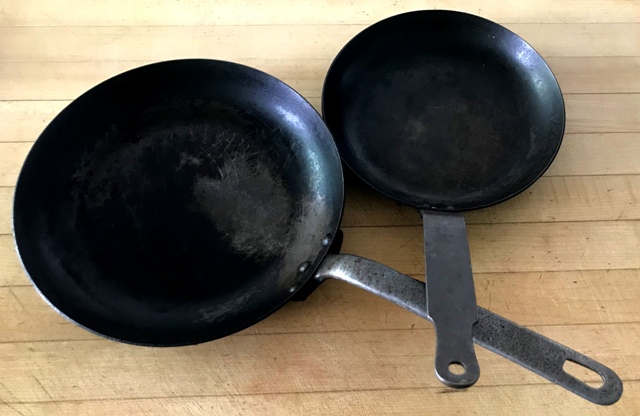 I love this De Buyer omelette pan, cooking, review, omelette, carbon steel