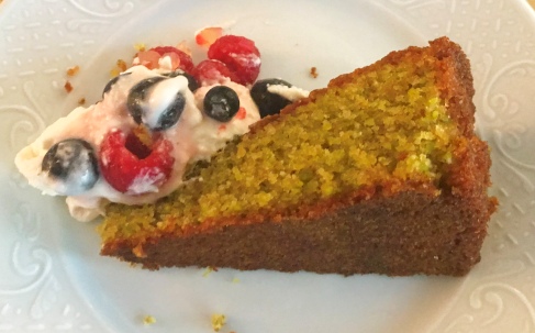 Pistachio And Lemon Cake