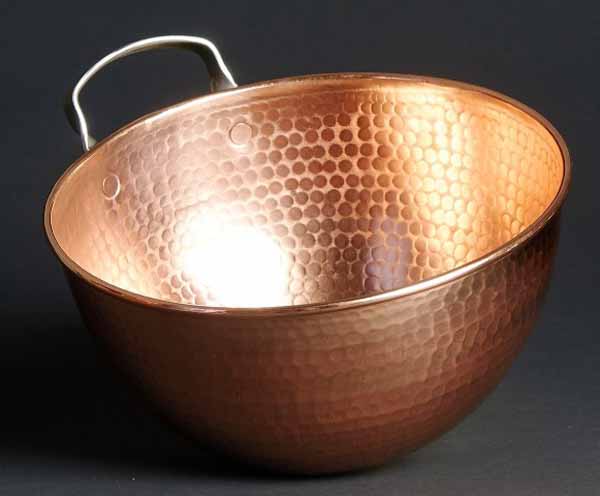 https://lacuisineus.com/wp-content/uploads/2020/06/Sertado-Copper-bowl.jpg