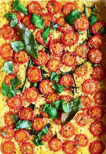 All In One Roasted Tomato u0026 Bay Orzo With Black Pepper