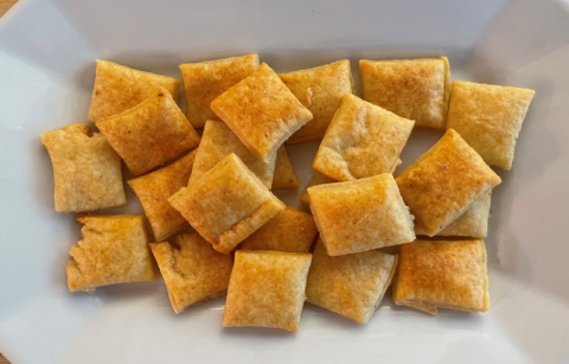 Lemon Pepper Parmesan Crackers