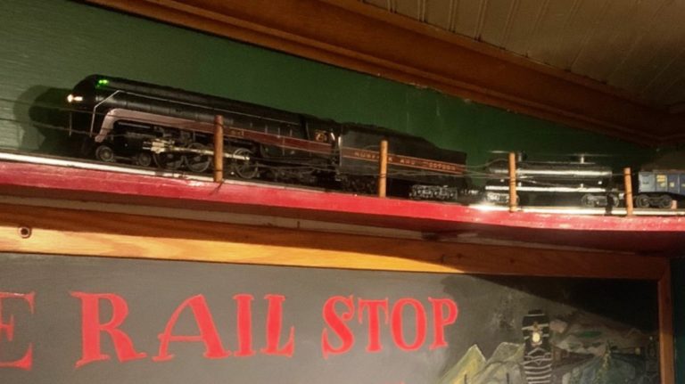 Rail Stop Big Shot