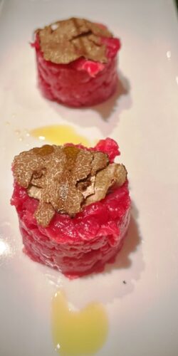 beef tartare at Twinside