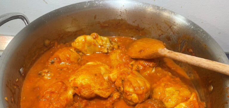 Pollo cacciatora in Italy Insider kitchen